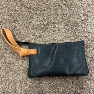 wristlet